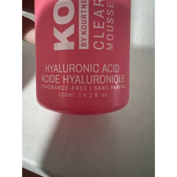 KOURTNEY Instant Self Tan Hyaluronic Acid Mousse Medium Clear DHA Fragrance Free - Picture 4 of 10